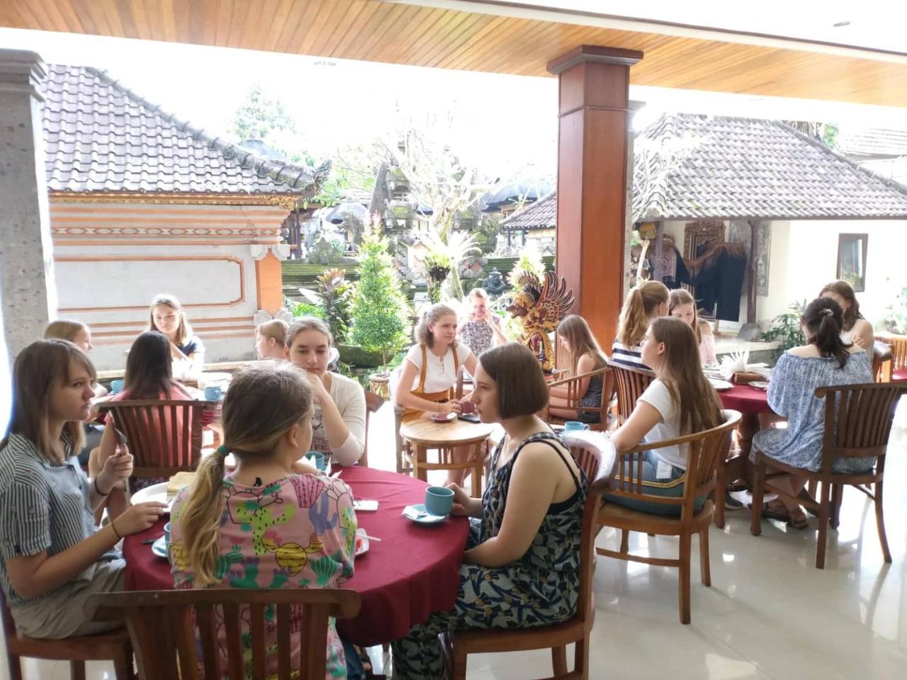 Odah Ayu Guest House Убуд Екстериор снимка